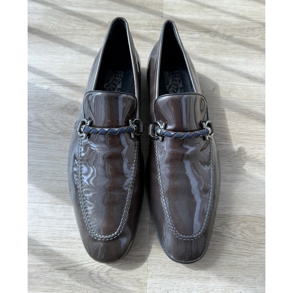 Salvatore Ferragamo 35VF 75440 Q19 bronze patent leather shoes size 9.5